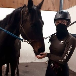 Meet your Posher, Jacynthe